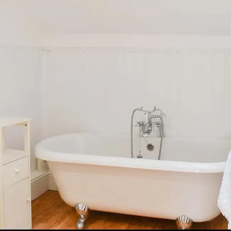 Buxton Mews Feriehus *